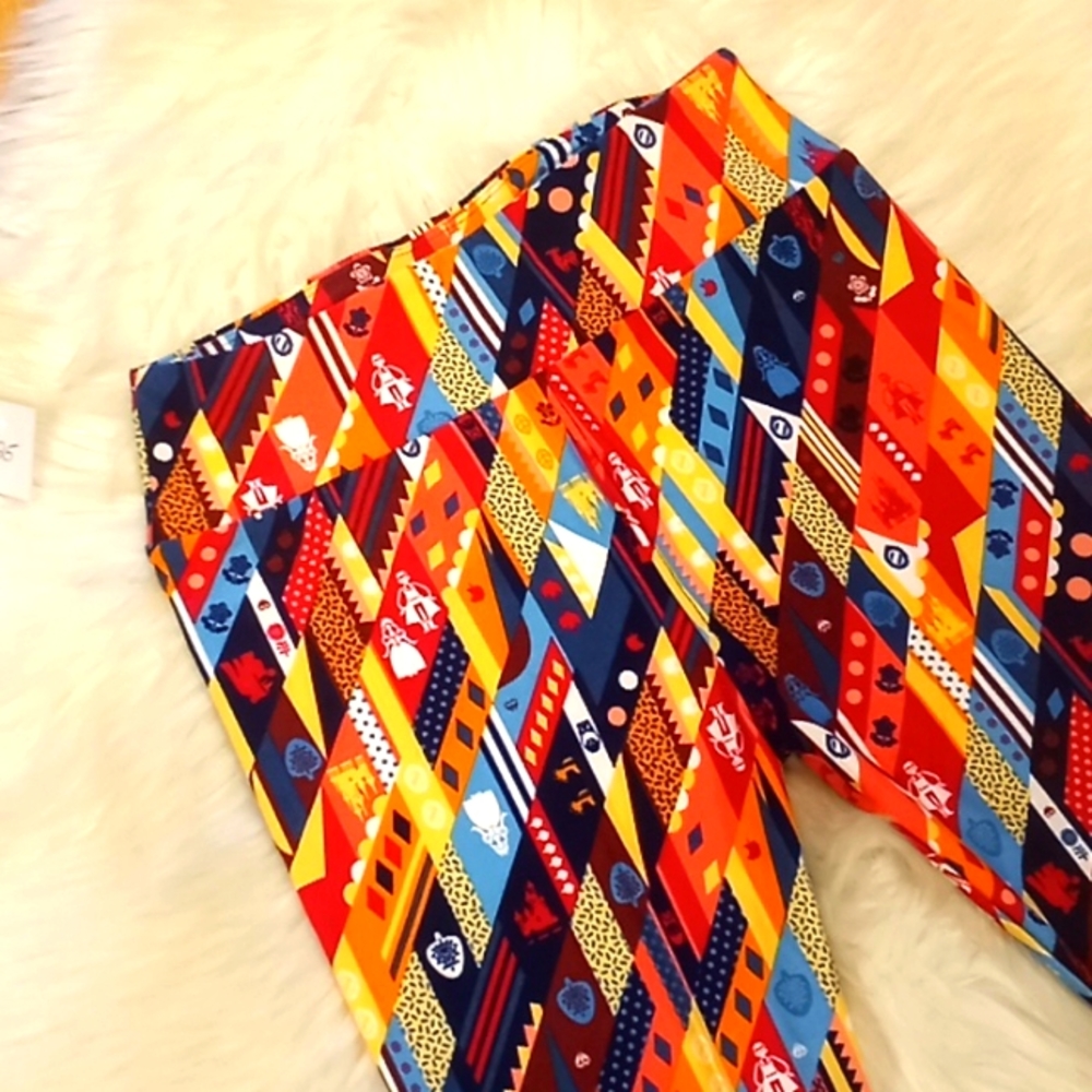 Disney LLR Its a Small World Legging-Pink Mix